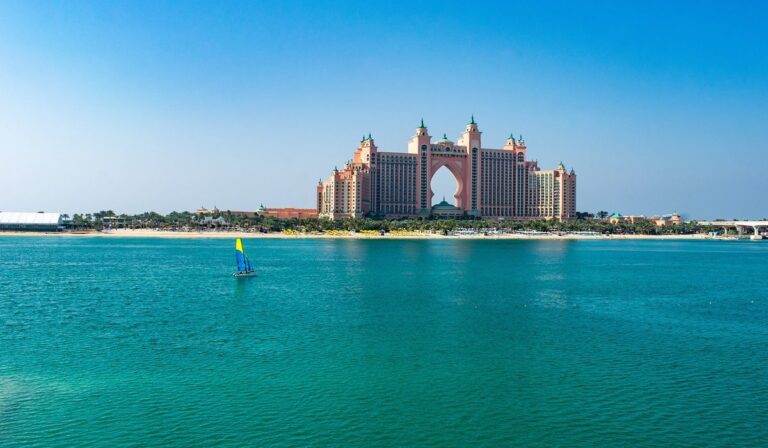 Atlantis The Royal in Dubai, a 5-star hotel with a tracked room rate